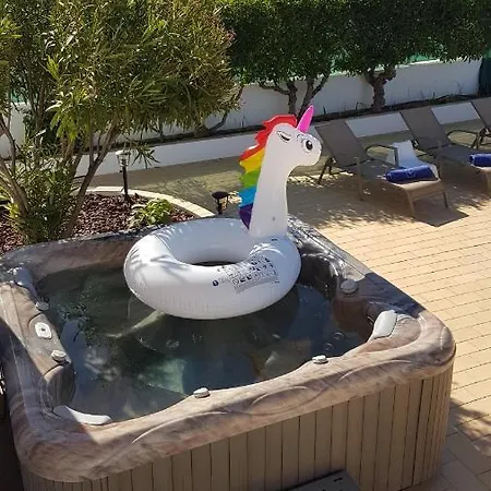 Villa Sunset By Laranjal *