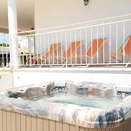 Villa Sunset By Laranjal *