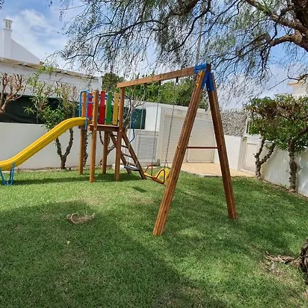 Villa Sunset By Laranjal