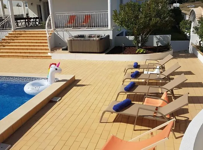 Vila Sunset By Laranjal Olhos de Agua (Albufeira)