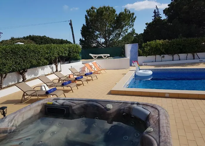 Vila Sunset By Laranjal Olhos de Agua (Albufeira)