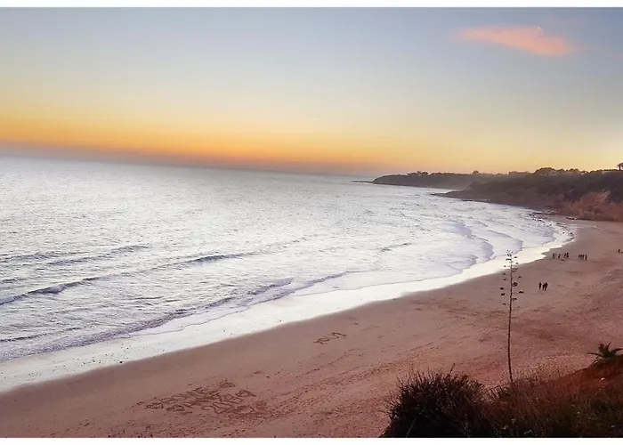 Villa Sunset By Laranjal *