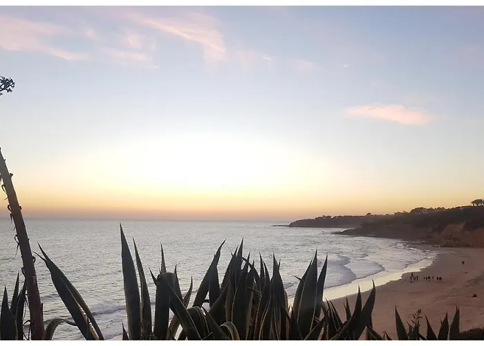 Sunset By Laranjal Villa